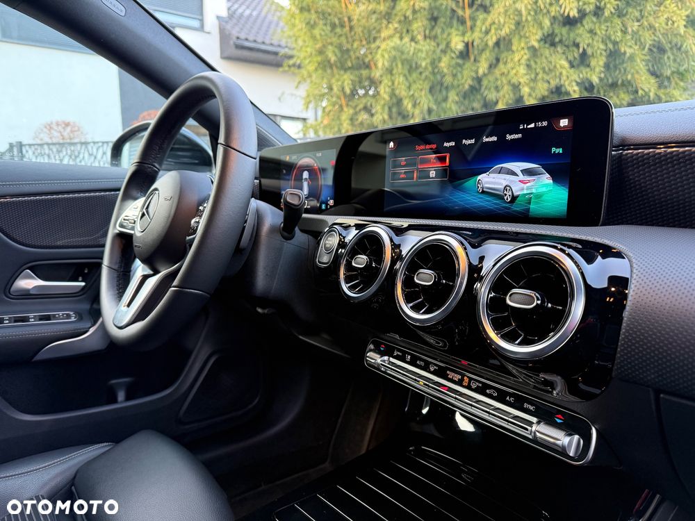 Mercedes-Benz CLA 180 7G-DCT Edition 2022 - 25