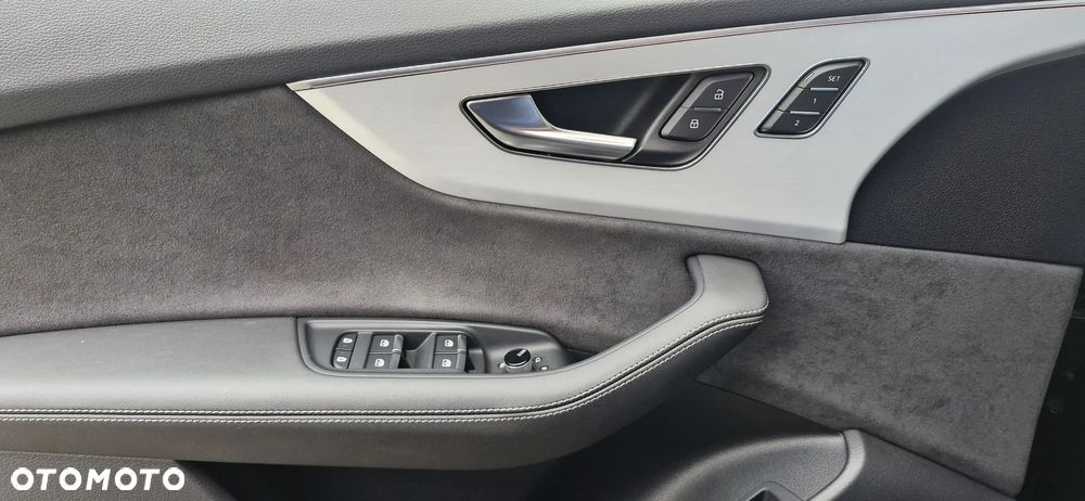 Audi Q8 50 TDI mHEV Quattro Tiptronic - 18