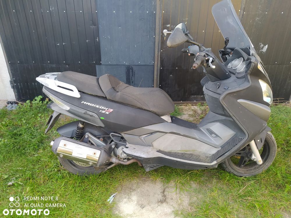 Malaguti Madison 3 125 cały na części silnik czasza lampa kokpit gaźnik - 2