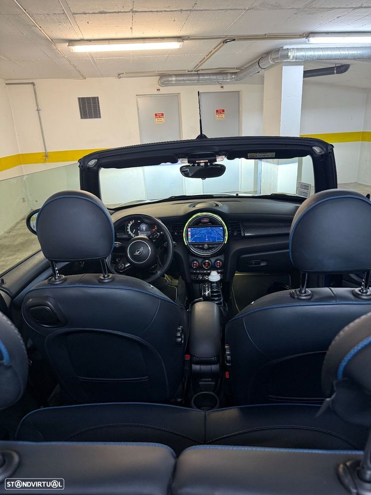 MINI Cabrio Cooper Sidewalk Special Edition Auto - 18