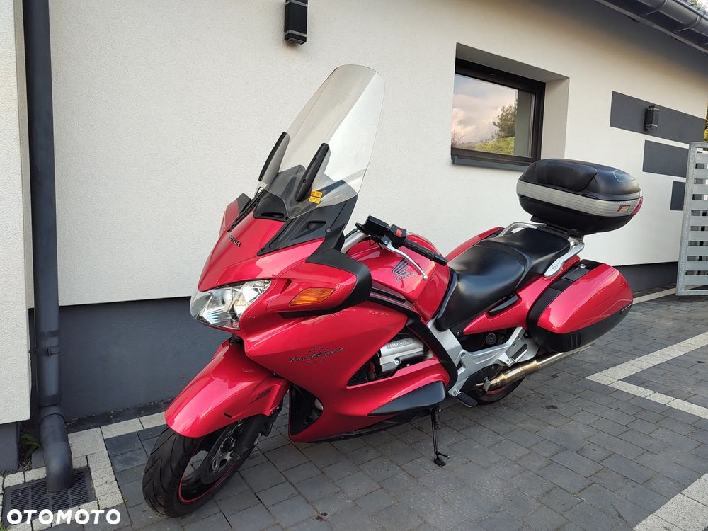 Honda ST - 4
