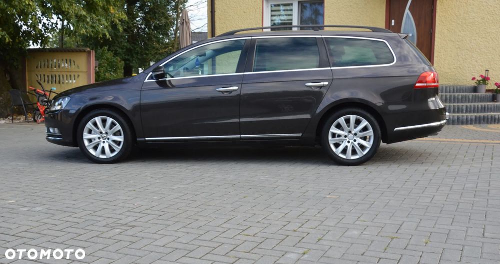 Volkswagen Passat - 2
