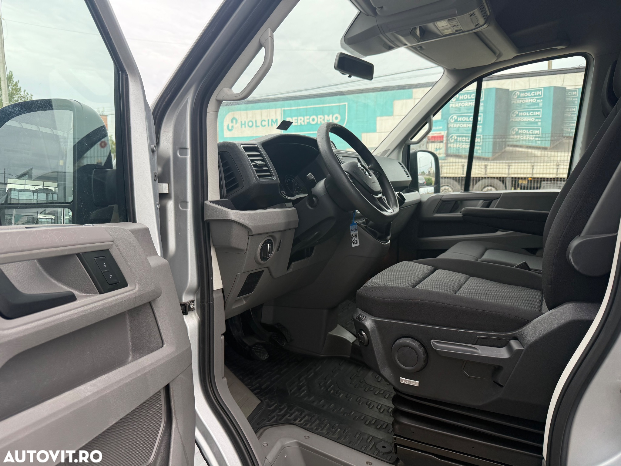 Volkswagen Crafter 50 TDI DT HA Trendline - 16