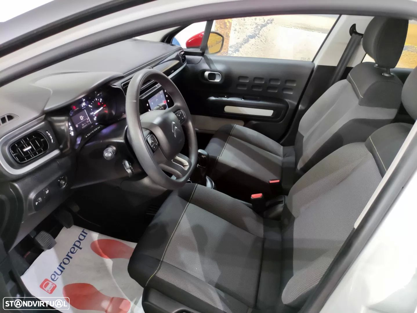 Citroën C3 1.2 PureTech Feel - 9