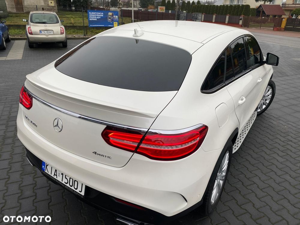 Mercedes-Benz GLE - 24