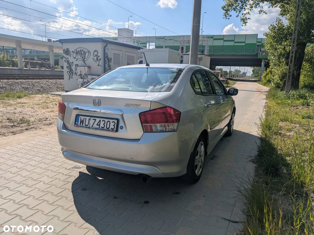 Honda City 1.4 Comfort - 3