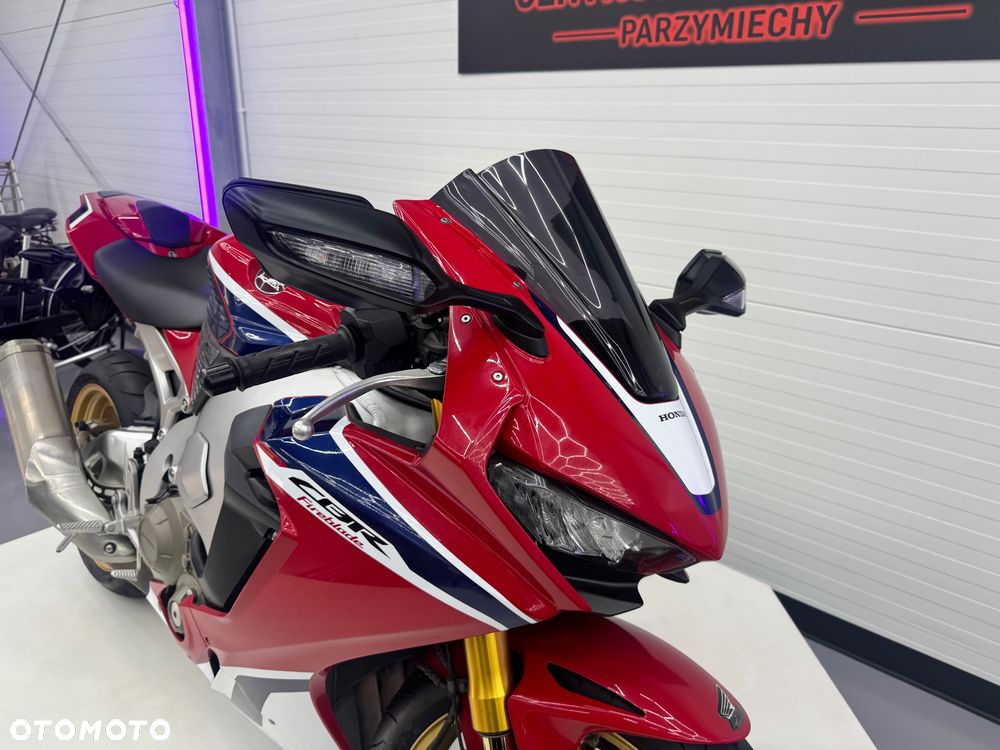 Honda CBR - 10