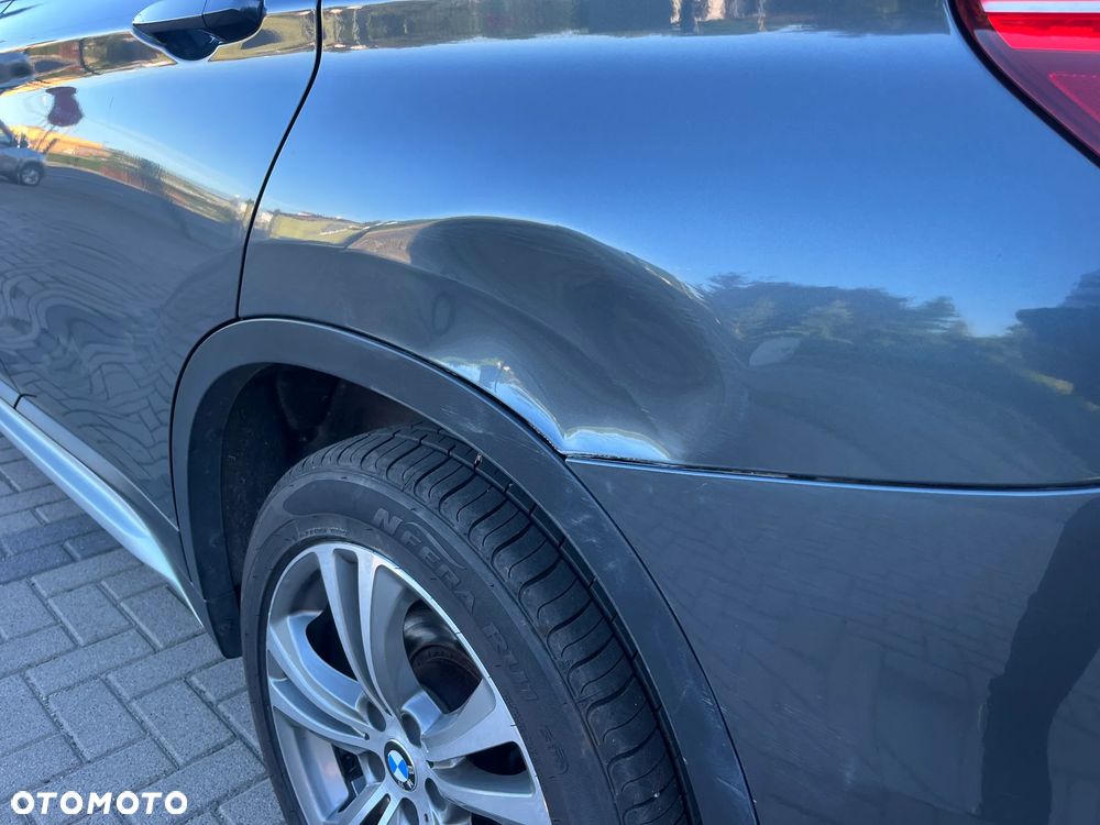 BMW X1 sDrive18d sport - 36