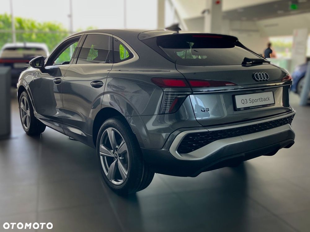 Audi Q3 Sportback - 6