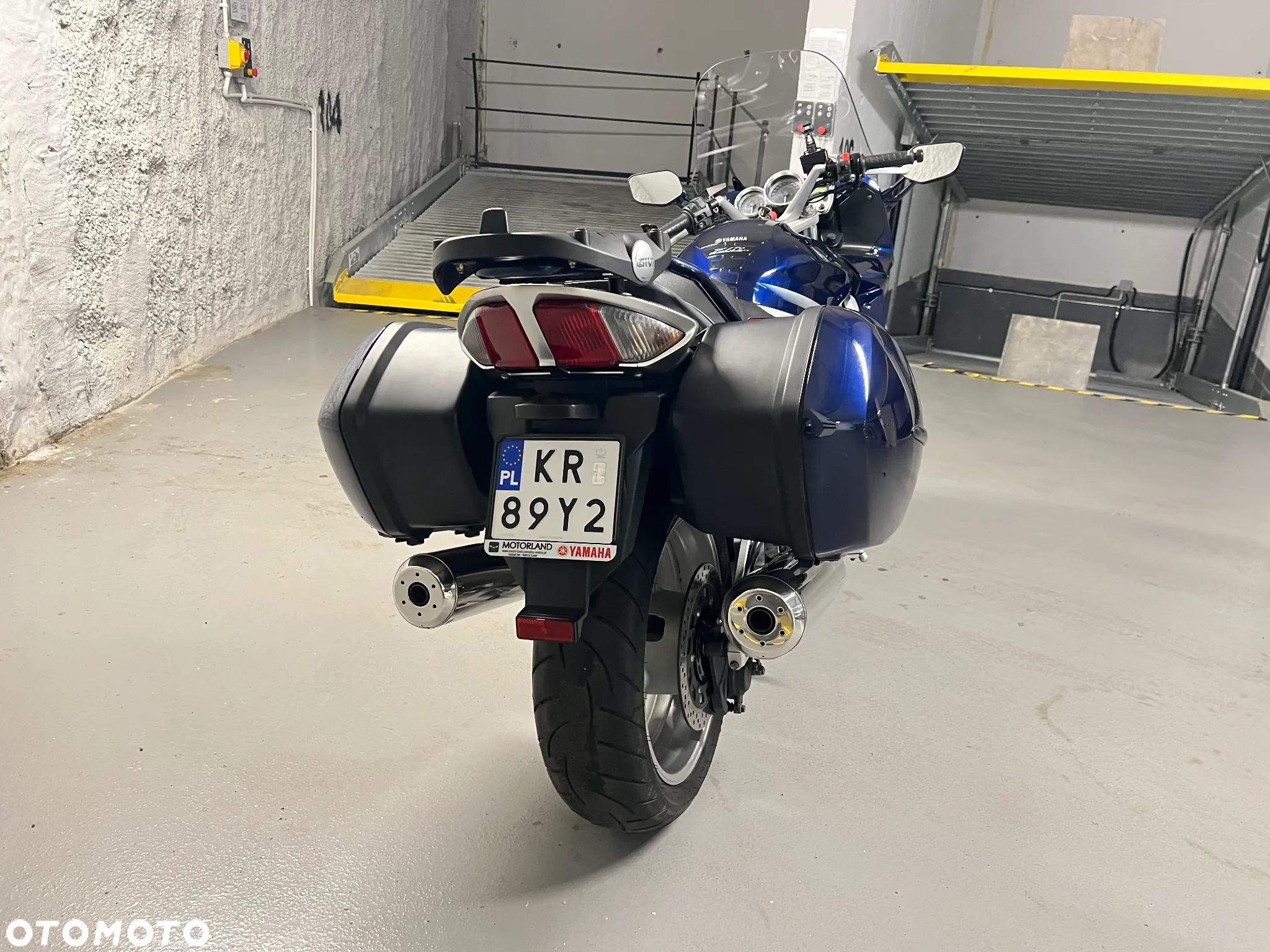 Yamaha FJR - 9