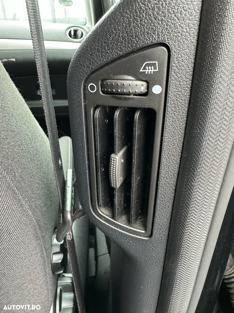 Ford S-Max 2.0 TDCi Powershift Titanium - 25