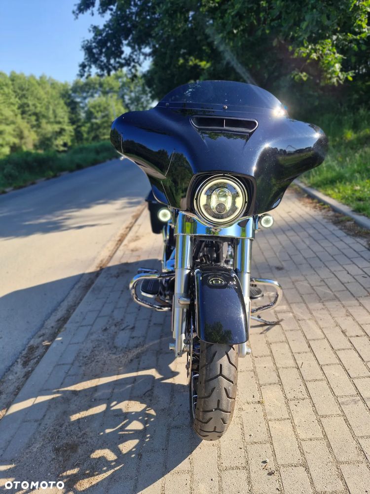 Harley-Davidson Touring Street Glide - 6
