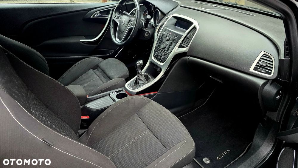 Opel Astra 1.6 Turbo Innovation - 12