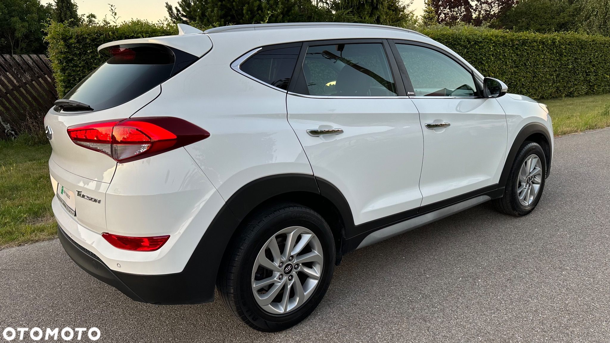 Hyundai Tucson 1.7 CRDI BlueDrive Style 2WD - 4