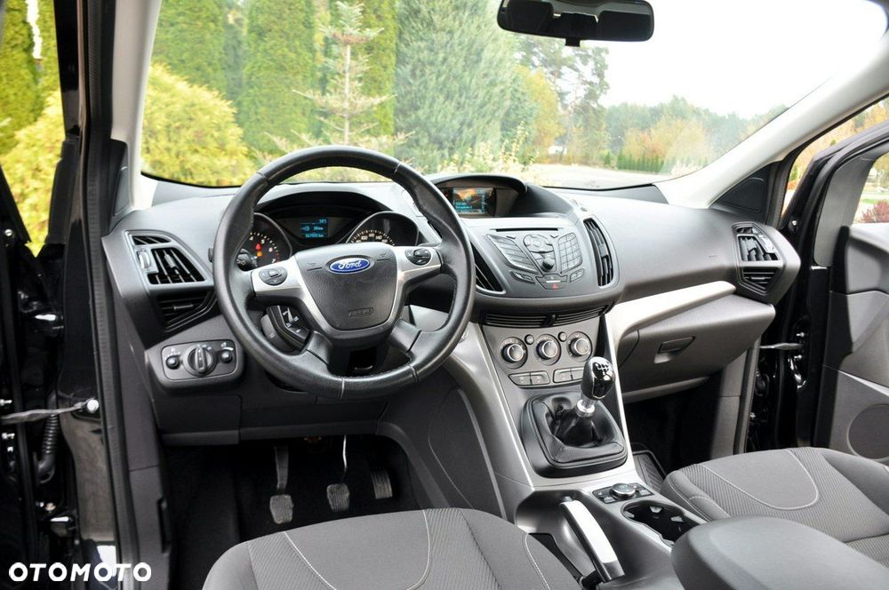 Ford Kuga - 28
