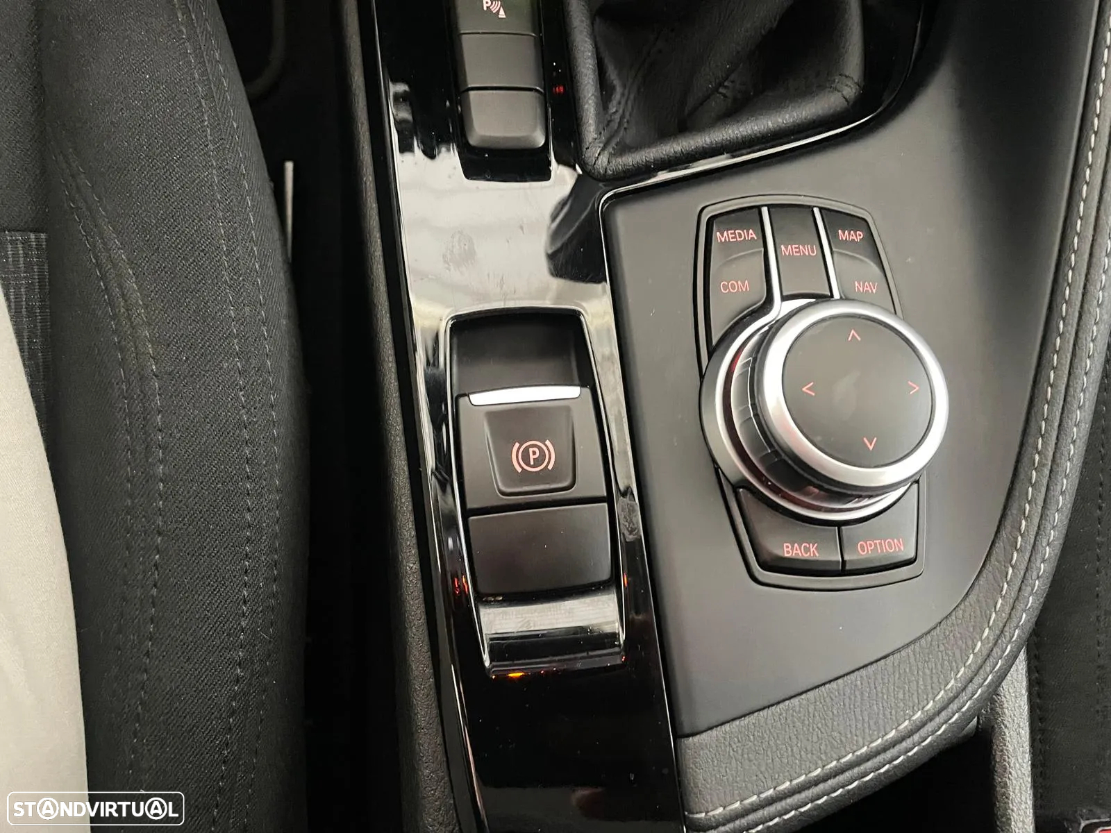 BMW X2 16 d sDrive Advantage - 15