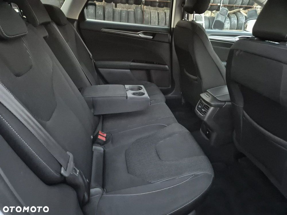 Ford Mondeo - 20