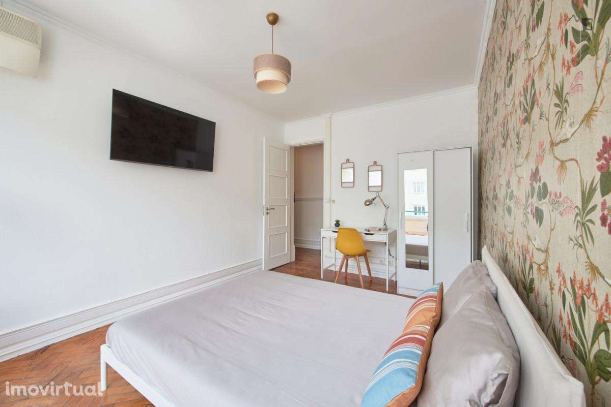 Quarto - localizado em Marquês de Pombal Lisbon - Grande imagem: 2/60