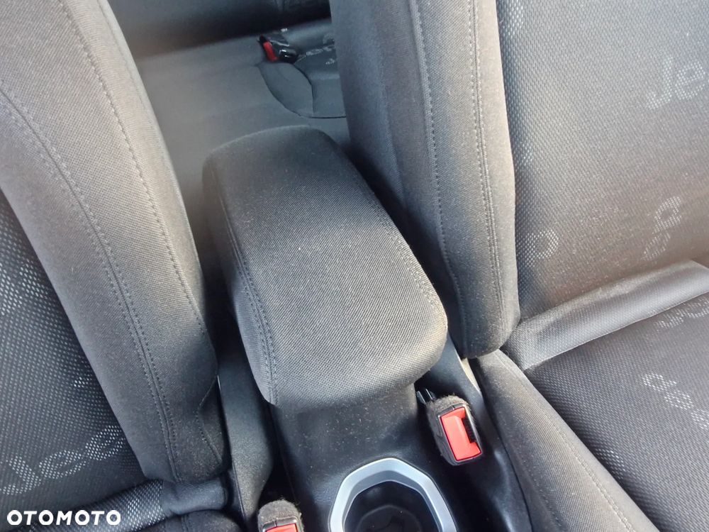 Jeep Renegade 1.4 MultiAir Longitude - 19