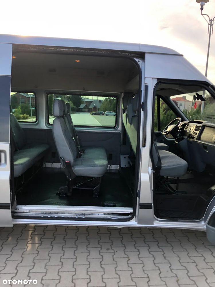 Ford Transit - 21