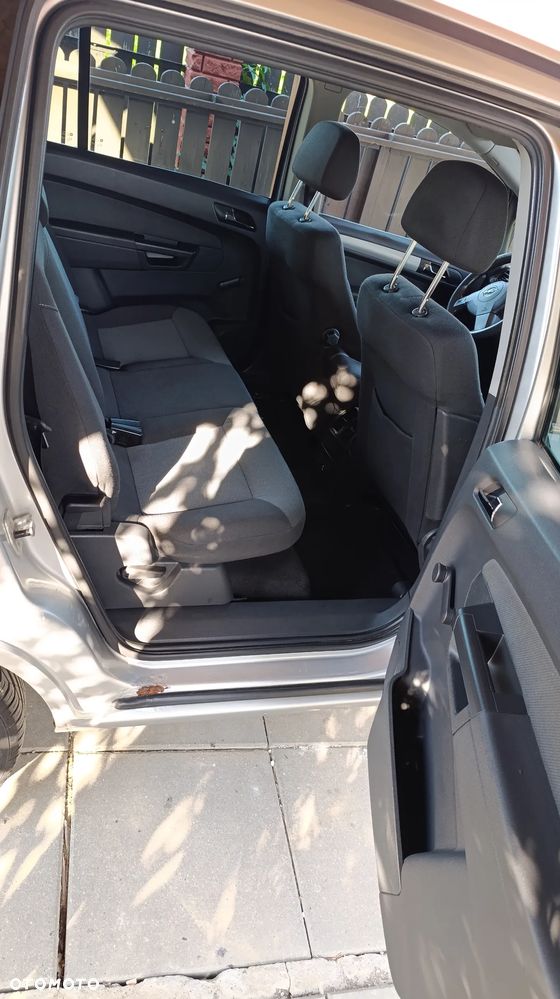 Opel Zafira 1.8 Enjoy - 12