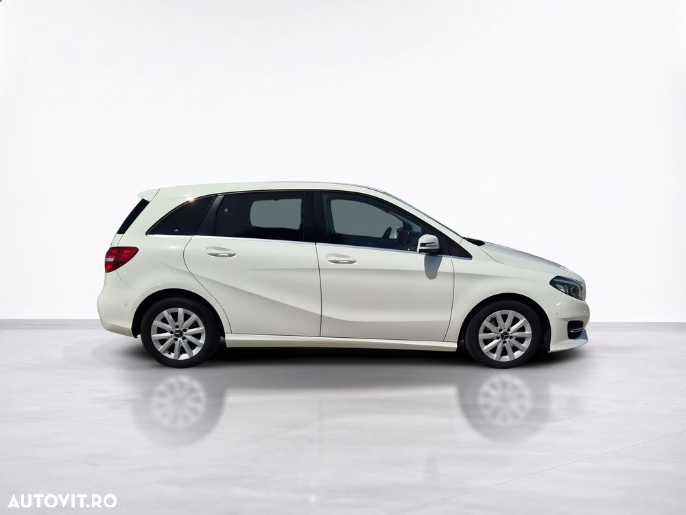 Mercedes-Benz B 180 - 7