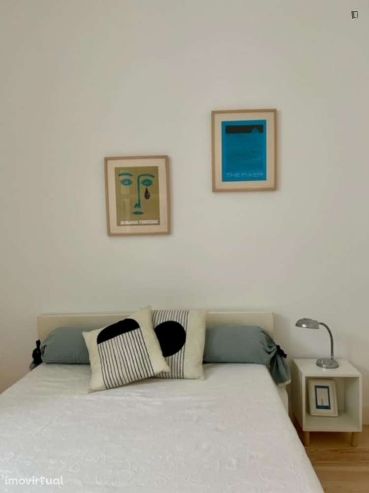 Quarto - localizado em Anjos Lisbon - Grande imagem: 2/27