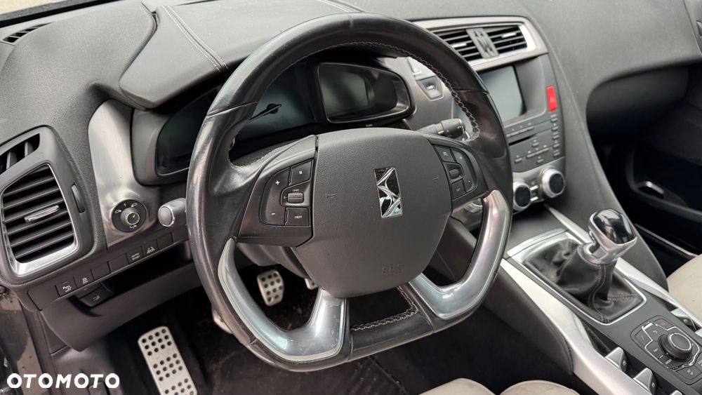 Citroën DS5 2.0 HDi SoChic - 19