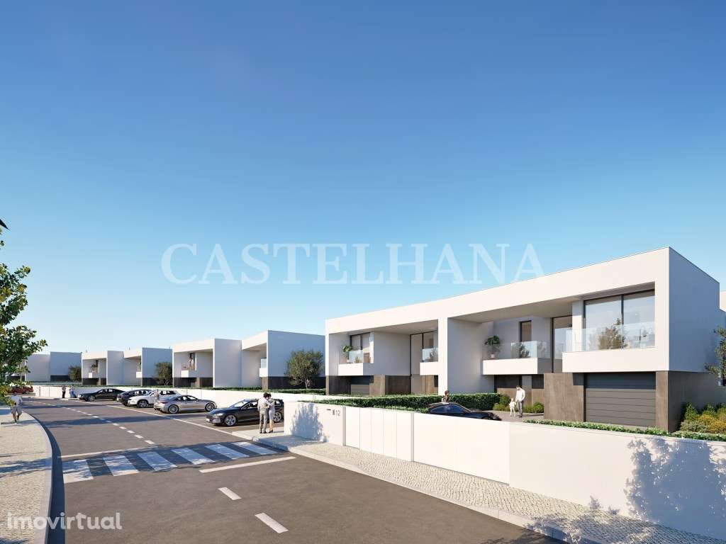 Moradia T4 com piscina em novo empreendimento em Lagos - Grande imagem: 2/56