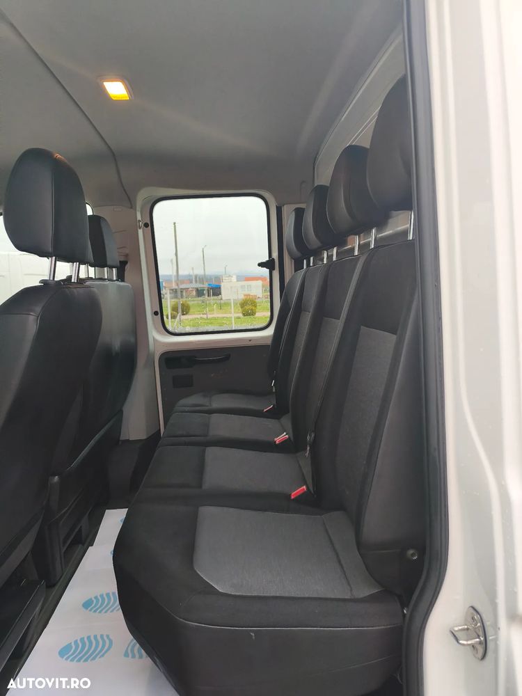 Volkswagen Crafter - 10