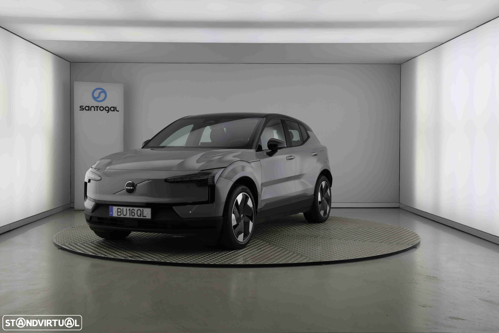 Volvo EX30 69 kWh Single Motor Extended Range Plus - 2