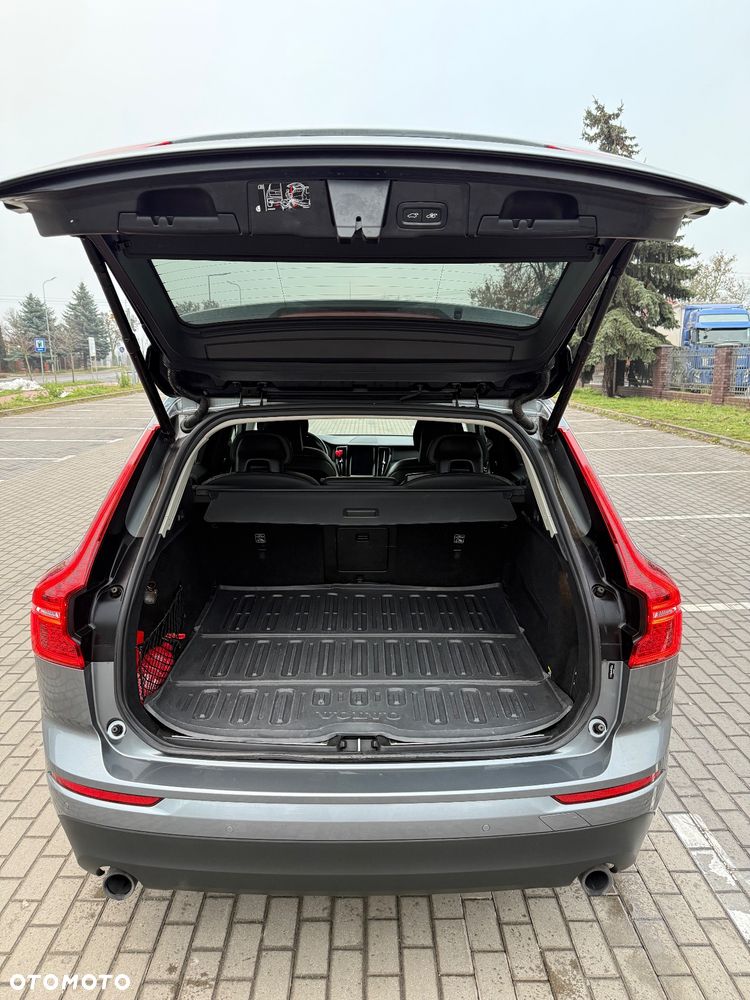 Volvo XC 60 T5 Geartronic Momentum Pro - 20