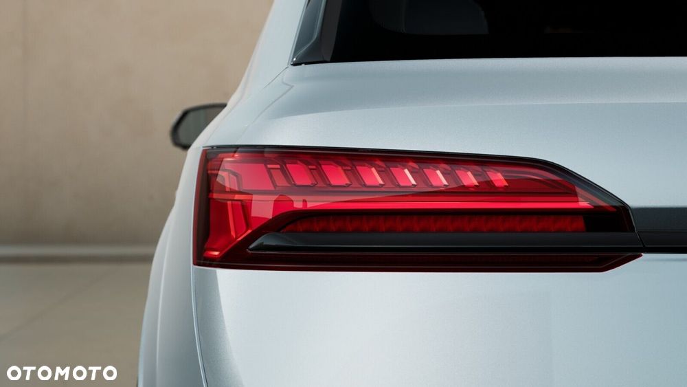 Audi Q7 - 7