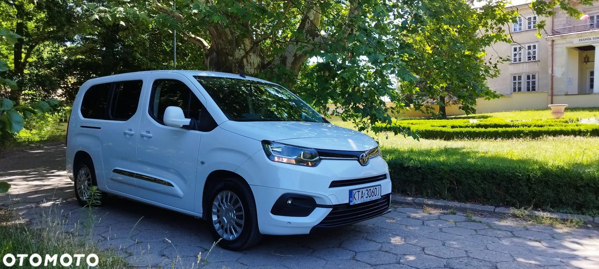 Toyota Proace City Verso Long 1.2 D-4T Family - 1