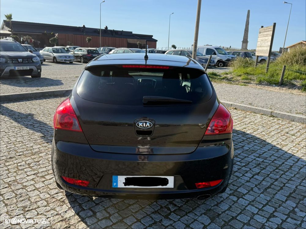 Kia ProCeed - 4