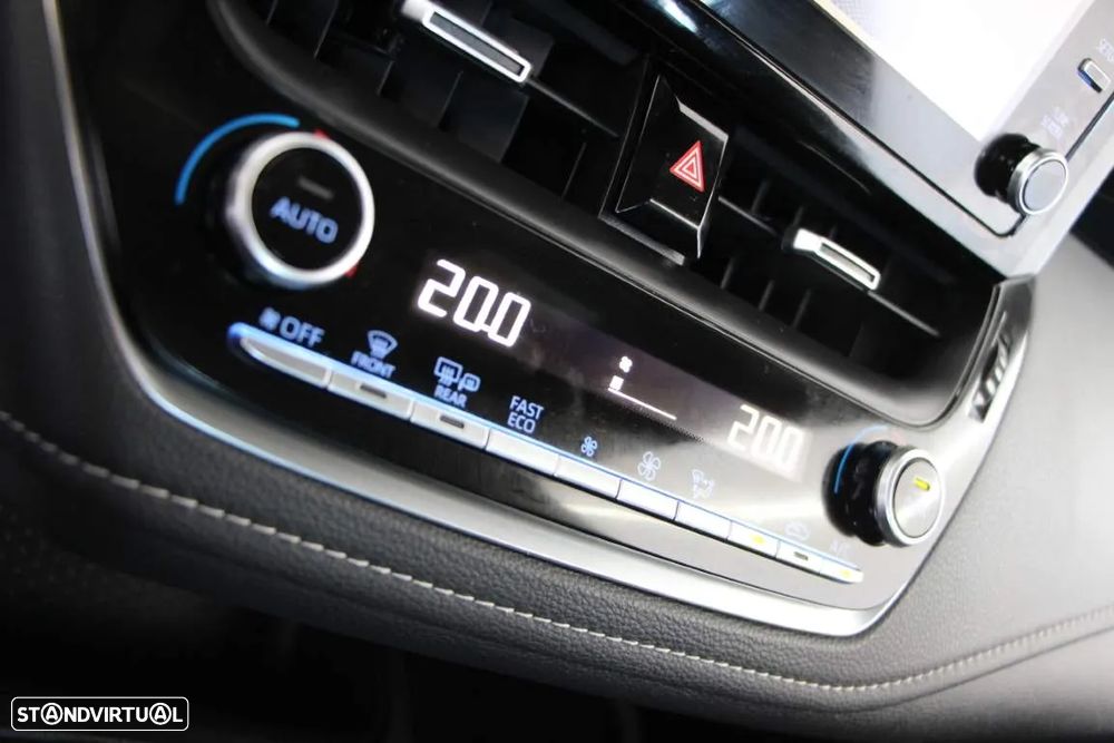 Toyota Corolla 1.8 Hybrid Comfort - 19