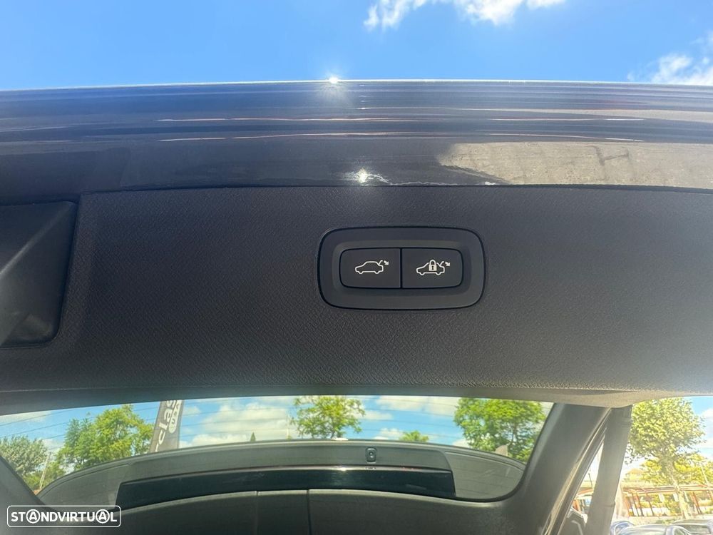 Volvo XC 90 2.0 T8 PHEV Plus Bright AWD - 9