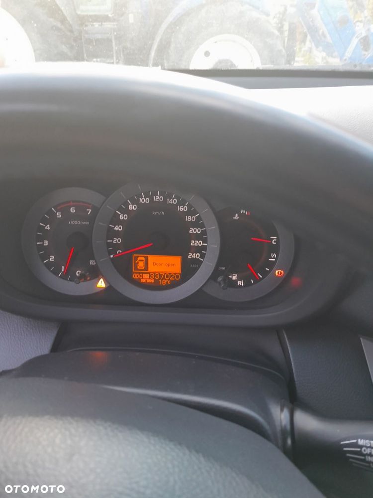 Toyota RAV4 2.2 D-CAT 4x4 Sol - 4