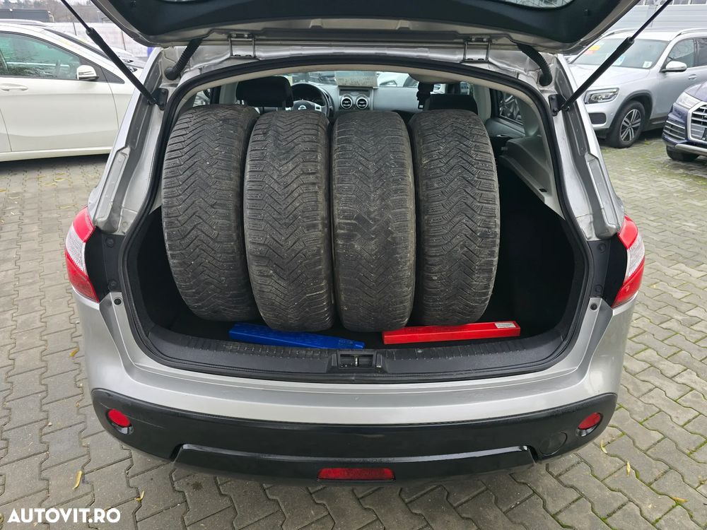 Nissan Qashqai 1.5 DCI TEKNA - 12