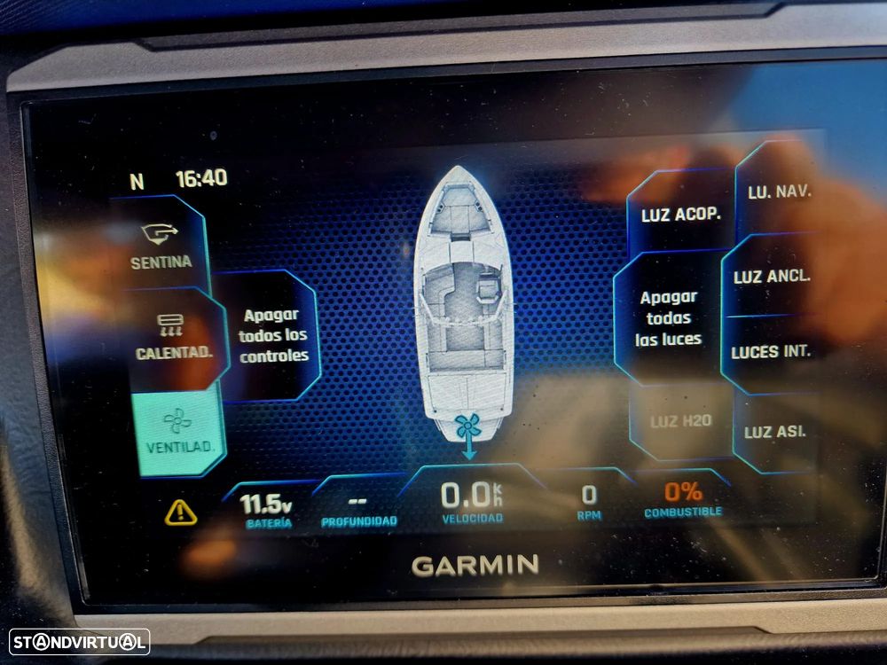 Malibu Axis Wake Research T 250 - 25