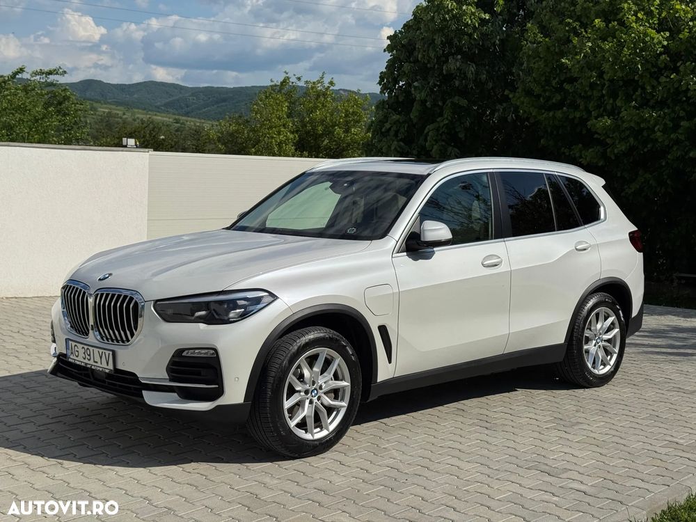BMW X5 xDrive45e AT PHEV - 3