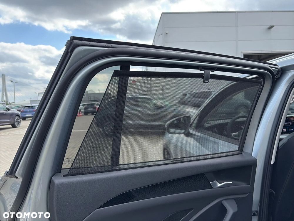 Volkswagen Tayron 1.5 eTSI mHEV Life Plus DSG - 26