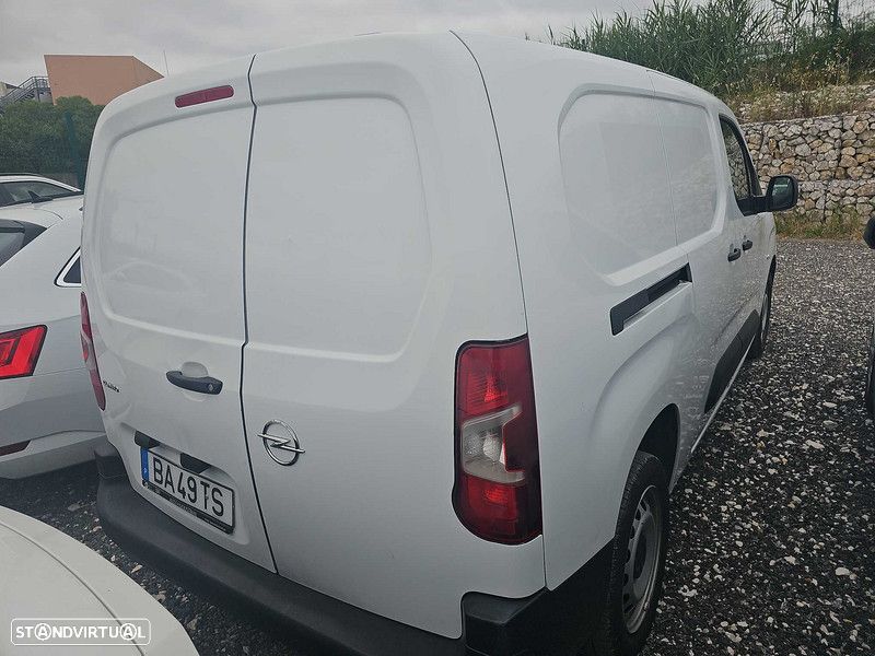 Opel COMBO LONGA 3 LUGARES - 4