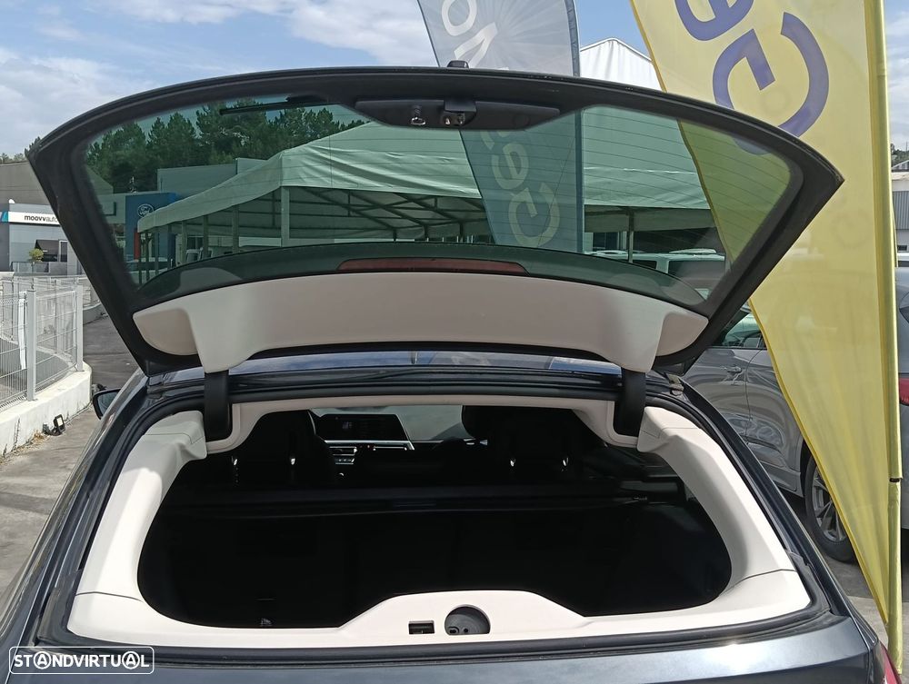 BMW 318 d Touring Auto - 30