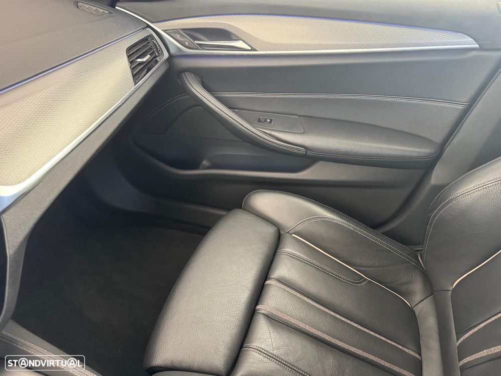 BMW 520 d xDrive Aut. M Sport Edition - 18
