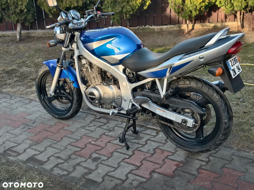 Suzuki GS - 15