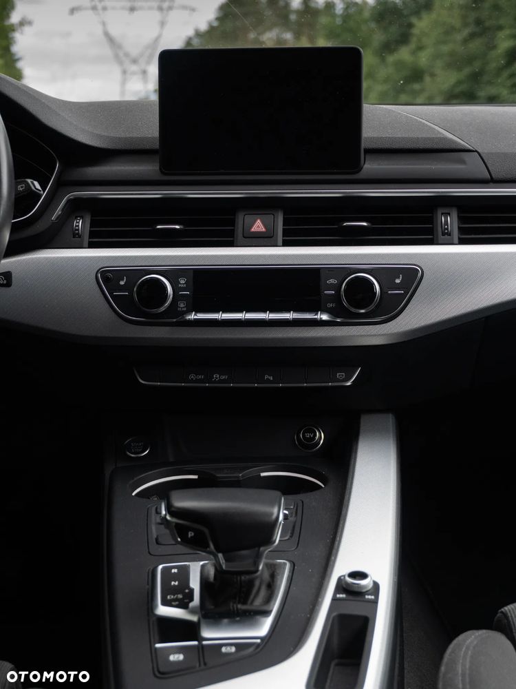 Audi A4 Avant 2.0 TDI S tronic sport - 15