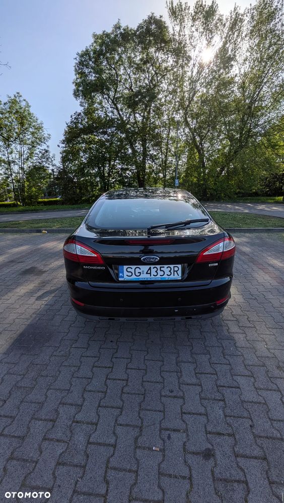 Ford Mondeo 1.8 TDCi Ambiente - 2