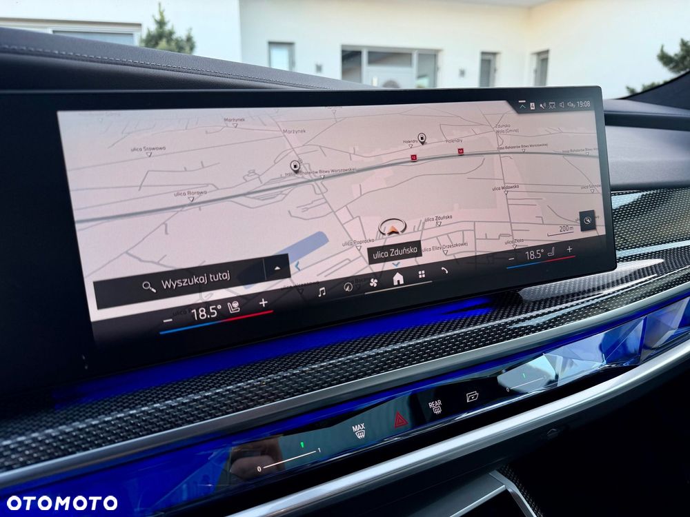 BMW Seria 7 740d xDrive - 21