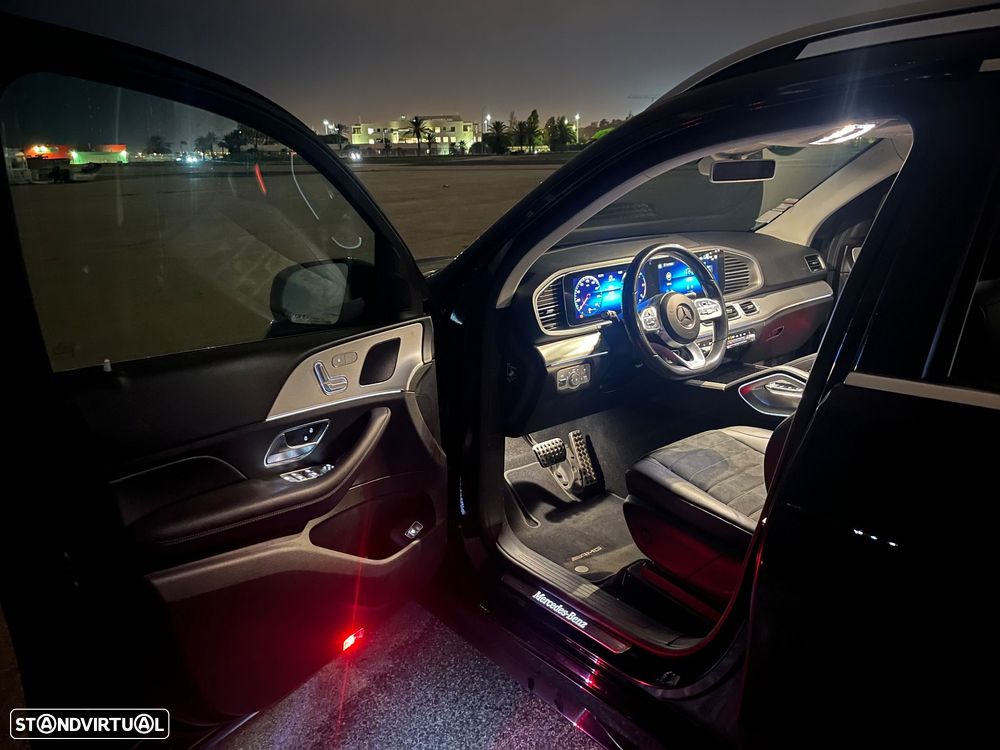 Mercedes-Benz GLE 300 d 4Matic - 22